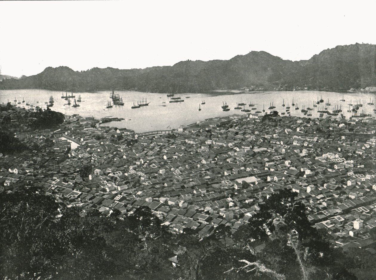 城市的全景，长崎，日本，1895年。 作者 不明