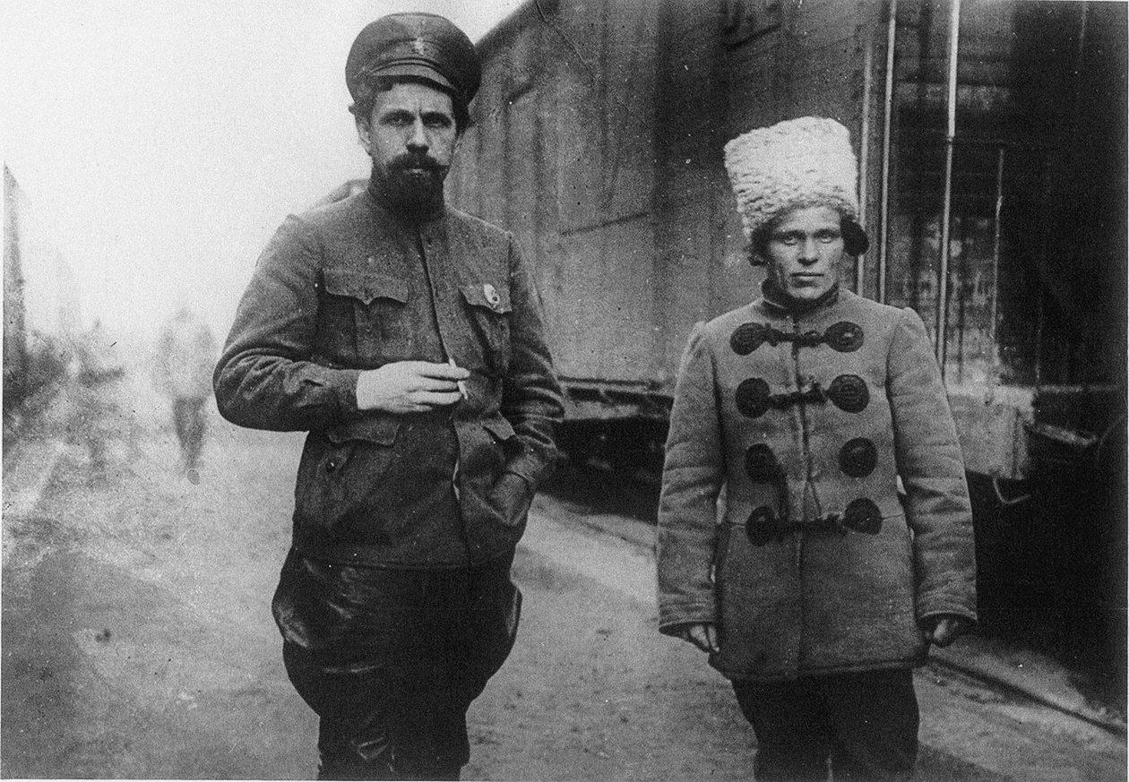 帕维尔·迪本科（Pavel Dybenko）和内斯特·马赫诺（Nestor Makhno） 作者 不明
