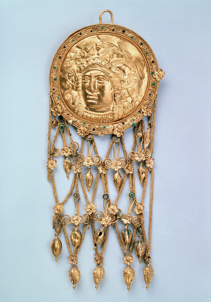 雅典娜·帕特诺斯（Athena Parthenos）头饰吊坠，公元前4世纪初 作者 不明