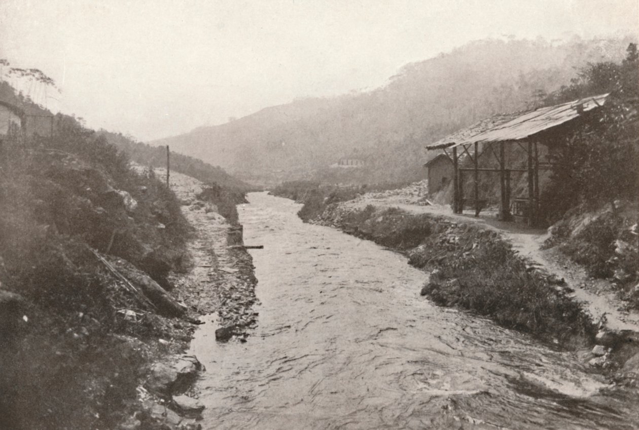 Pirahy导流：从隧道出口向下观看。 1914年。 作者 不明