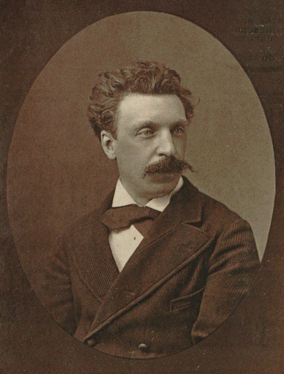 作曲家Victorin deJoncières的肖像1839-1903年。 作者 不明