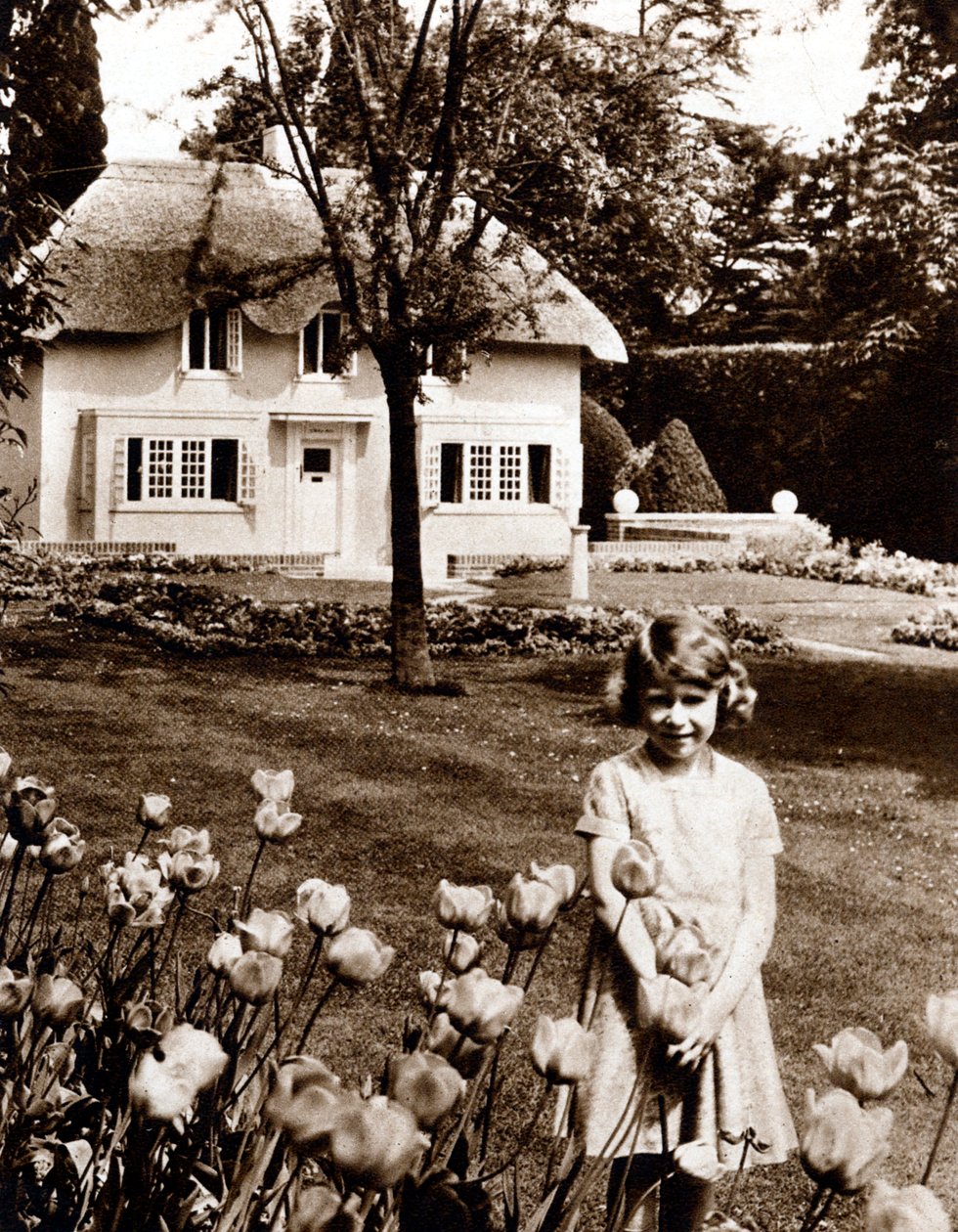 伊丽莎白公主，未来的英国女王伊丽莎白二世，温莎，1930年代 作者 不明