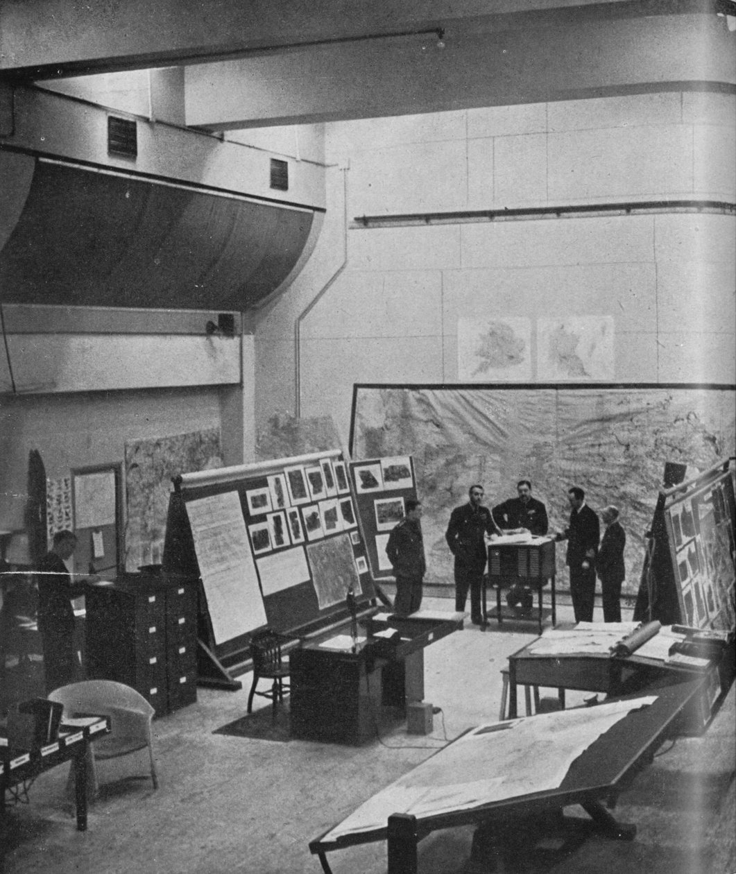 皇家空军轰炸机司令部作战室，1941年 作者 不明