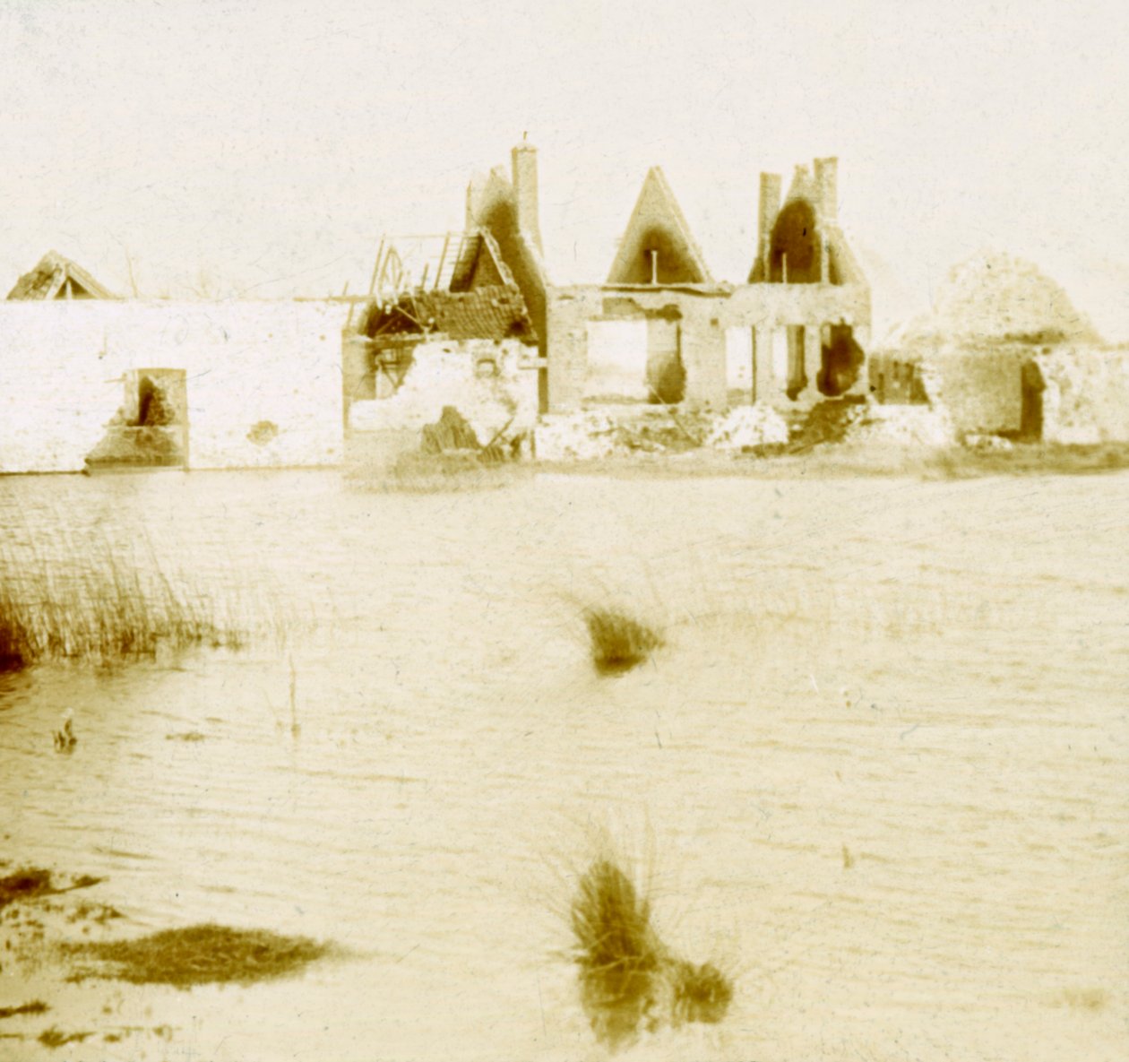 比利时Ramskapelle，c1914-c1918 作者 不明