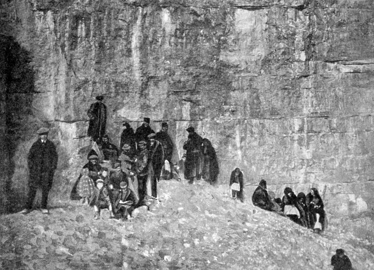 1916年第一次世界大战，法国凡尔登炮轰期间，贝勒维尔高地避难所 作者 不明