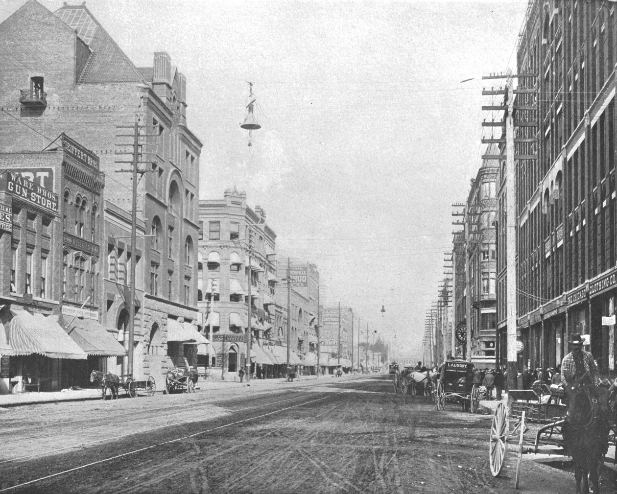美国华盛顿州斯波坎市河滨大道（c1900）。 作者 不明