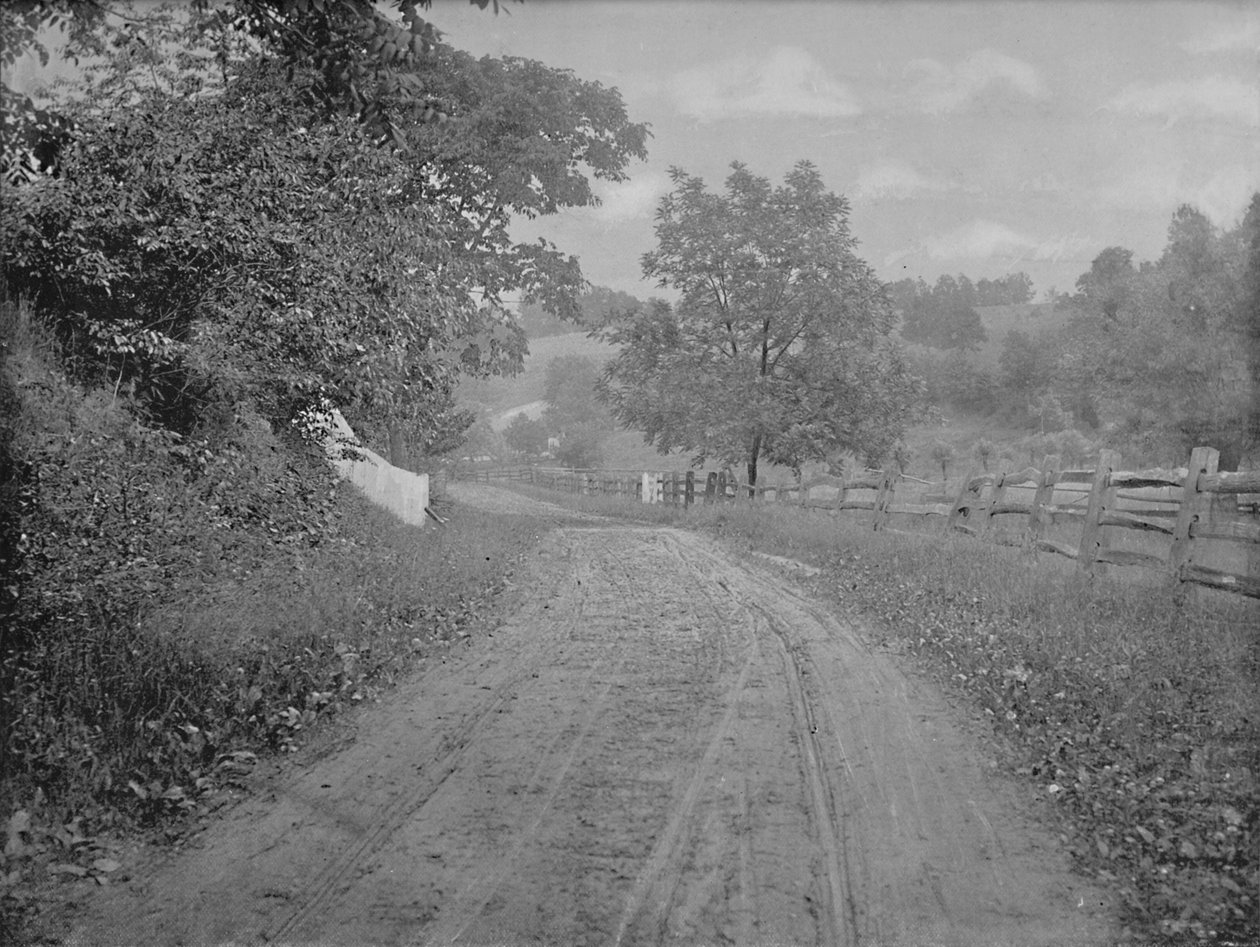 宾夕法尼亚州布兰迪万路旁的公路，约建于1897年。 作者 不明