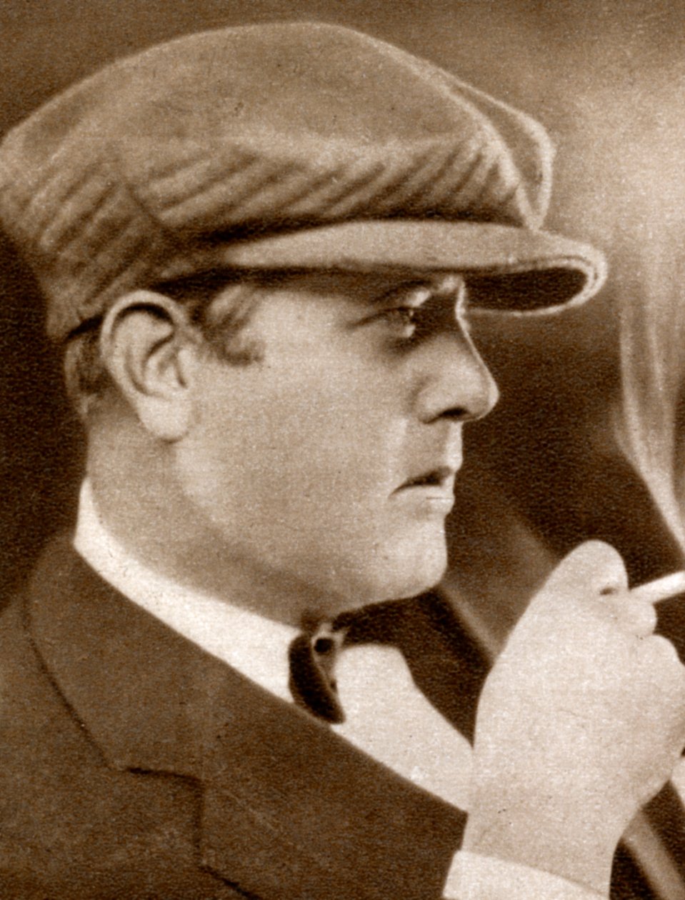 美国电影导演罗伯特·伦纳德（Robert Z Leonard），1933年 作者 不明