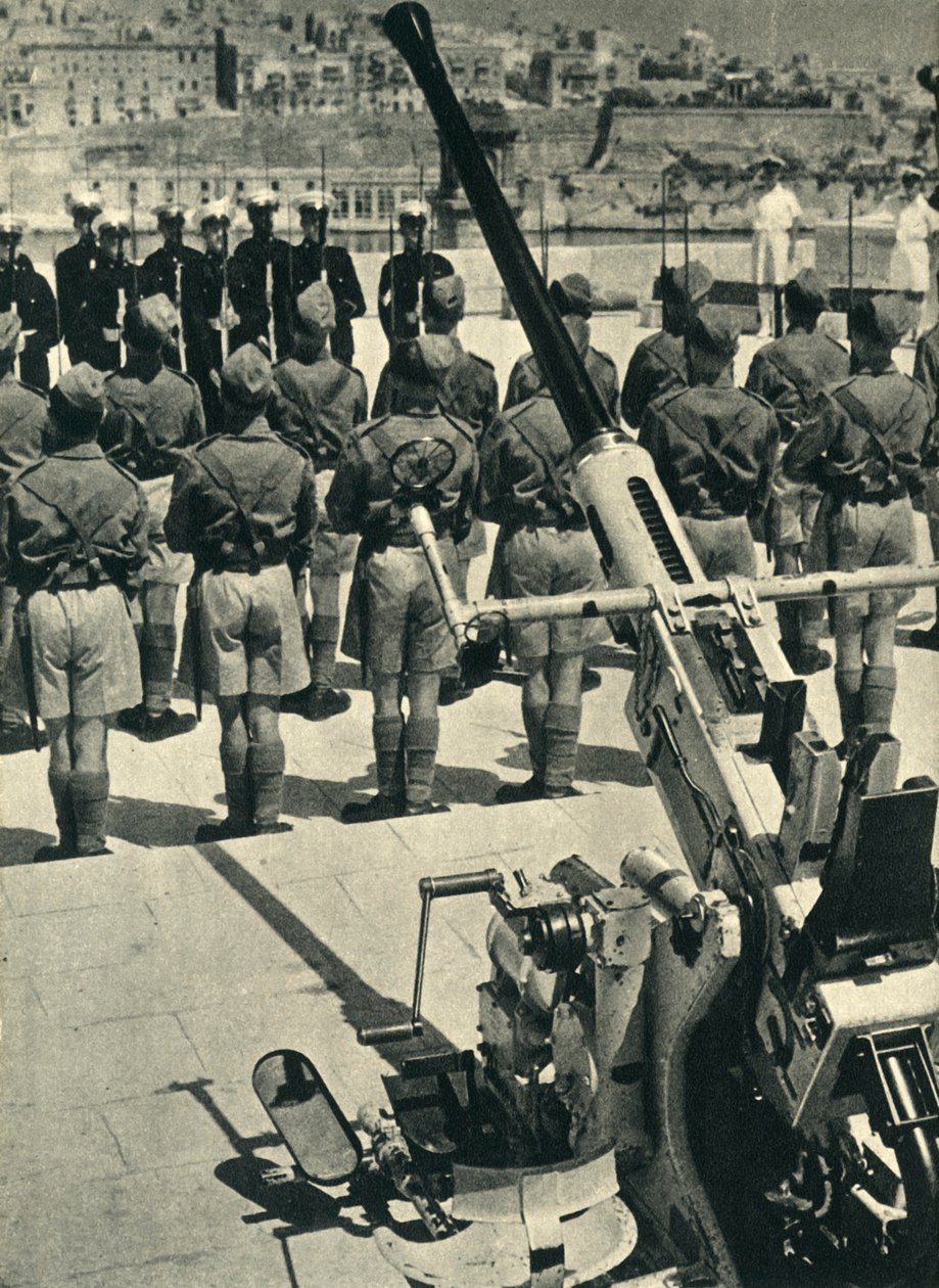 皇家海军陆战队在庆祝第二次世界大战的成功防御马耳他，1943年1944年。 作者 不明