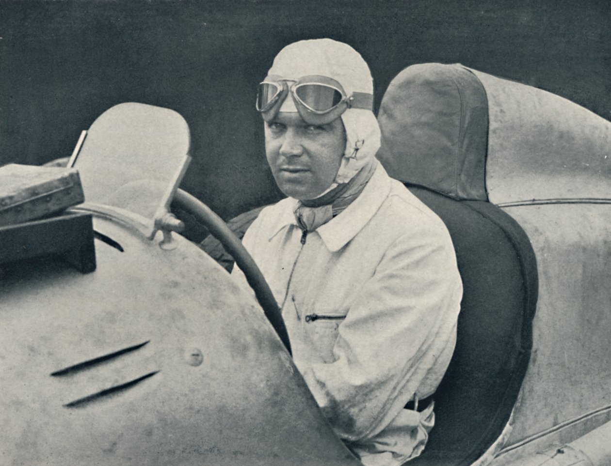 鲁道夫·卡拉奇奥拉（Rudolph Caracciola），c1935年，1937年 作者 不明