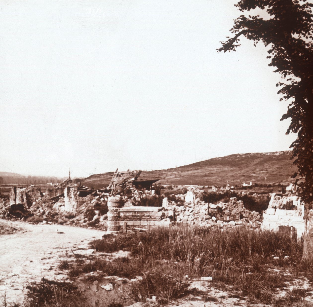 法国北部Chauny遗址，c1914-c1918 作者 不明