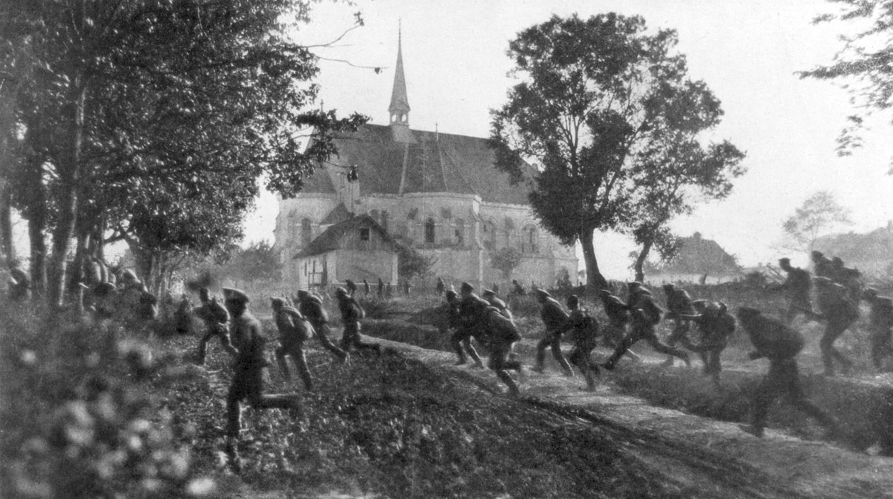 1917年7月1日，第一次世界大战，乌克兰捷尔诺波尔，俄国军队混乱地撤退 作者 不明