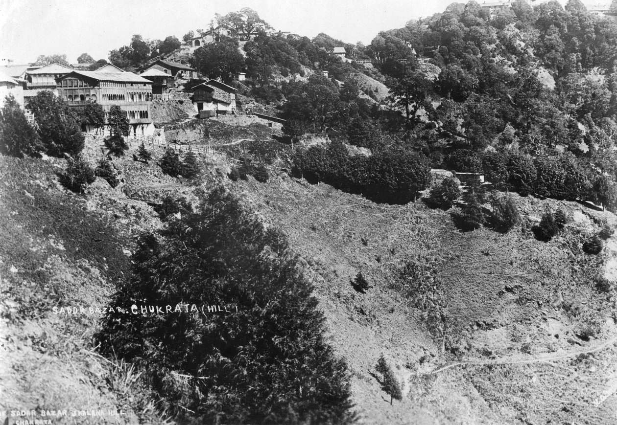 查克拉（Sakra Bata）的萨达尔·巴扎尔（Sadar Bazar）和卡拉纳山（Kalana Hill），1917年 作者 不明