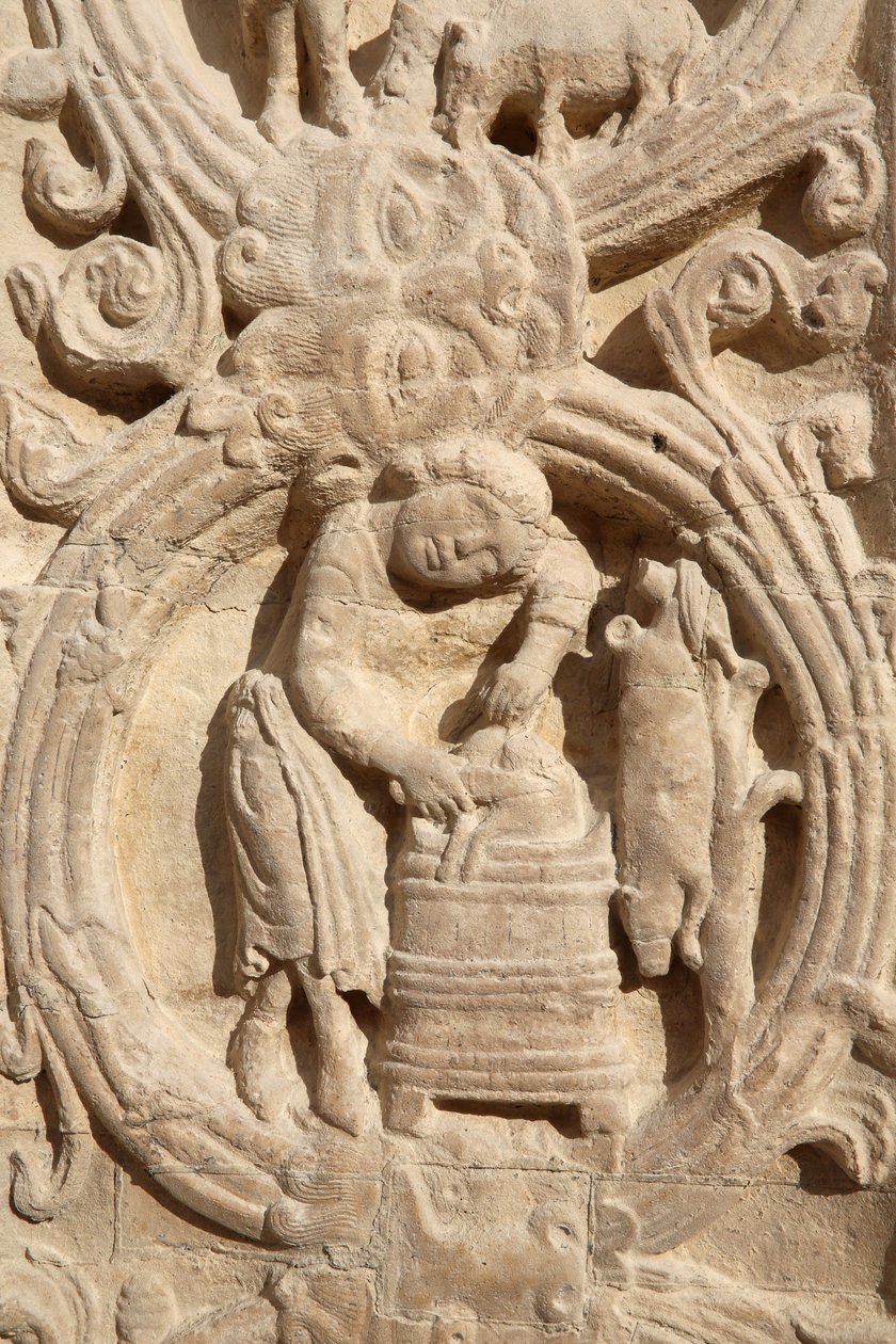 Saint Denis basilica. Central portal. Agricultural calendar, 20150919, Saint-Denis, France 作者 不明