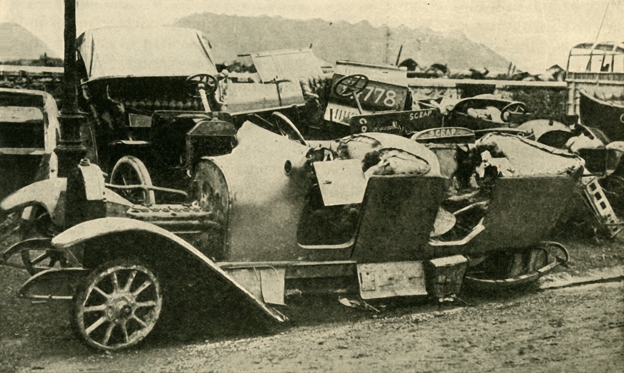 报废！击毁了被德国人俘虏的汽车...，第一次世界大战，1914年，c1920。 作者 不明