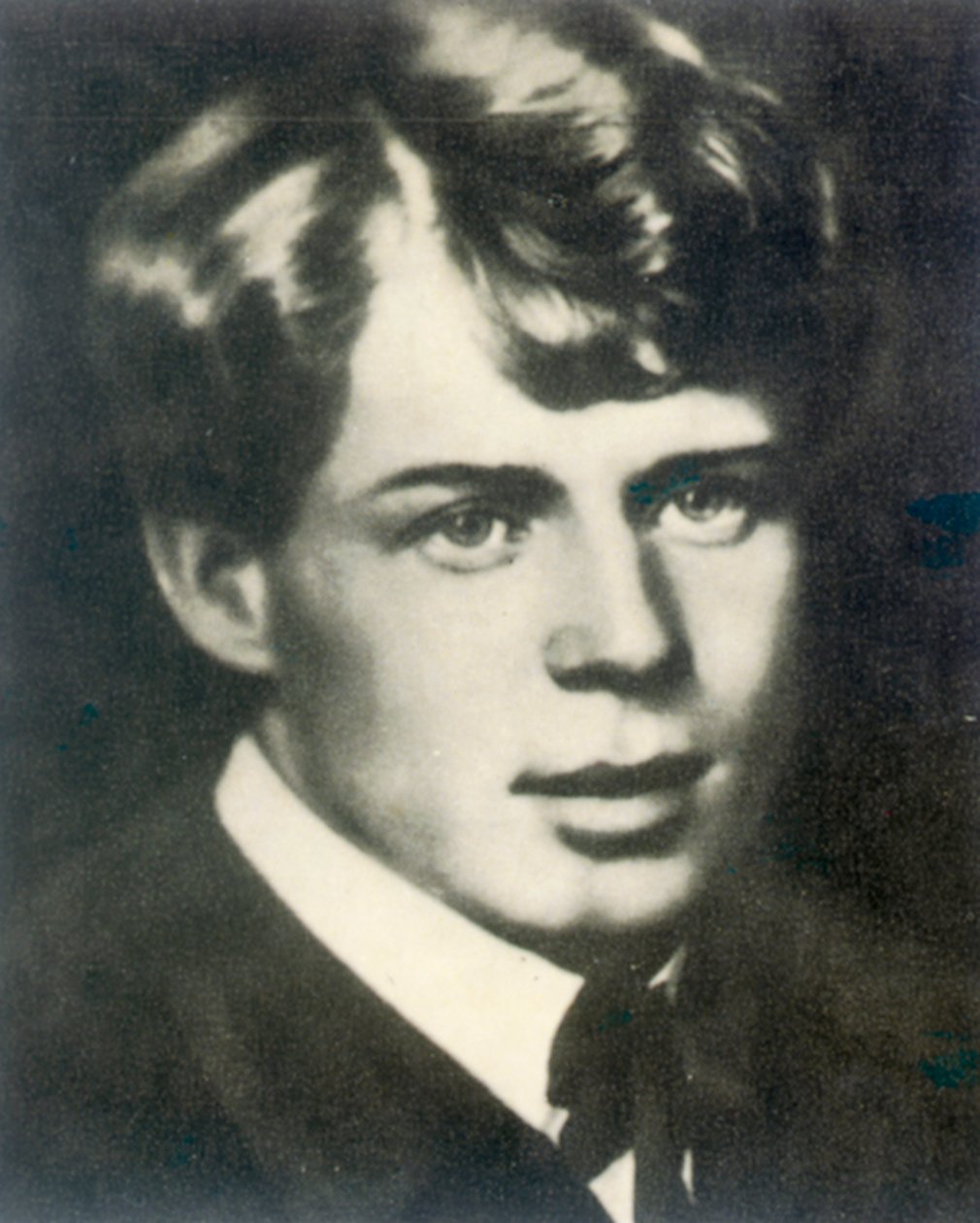 谢尔盖·叶塞宁（Sergei Yesenin），俄国诗人，1910年代 作者 不明