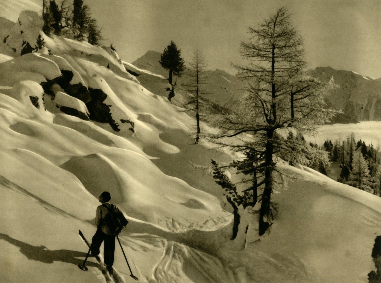 1935年在奥地利安科格尔滑雪。 作者 不明