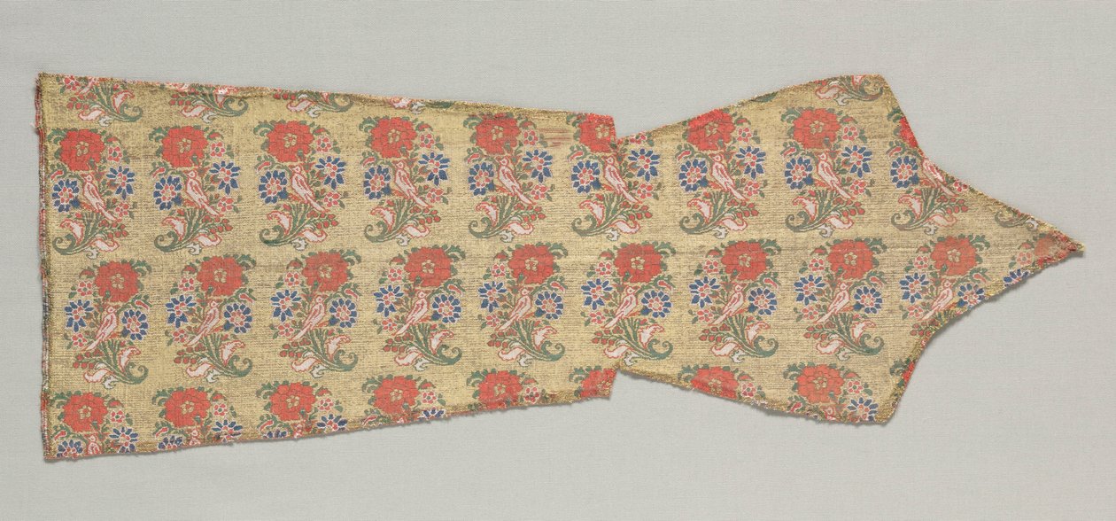 袖子上长着盛开的灌木丛中的小鸟，1700年代。 作者 不明