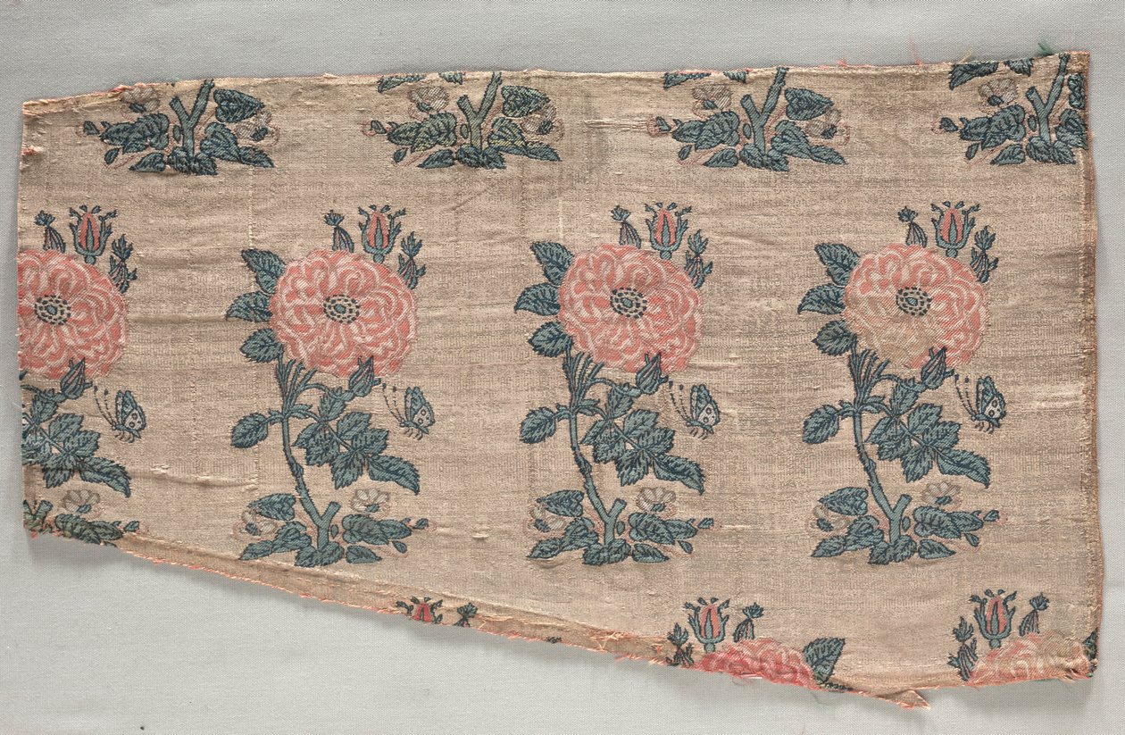 1600年代初期，袖子上种着玫瑰丛和蝴蝶。 作者 不明