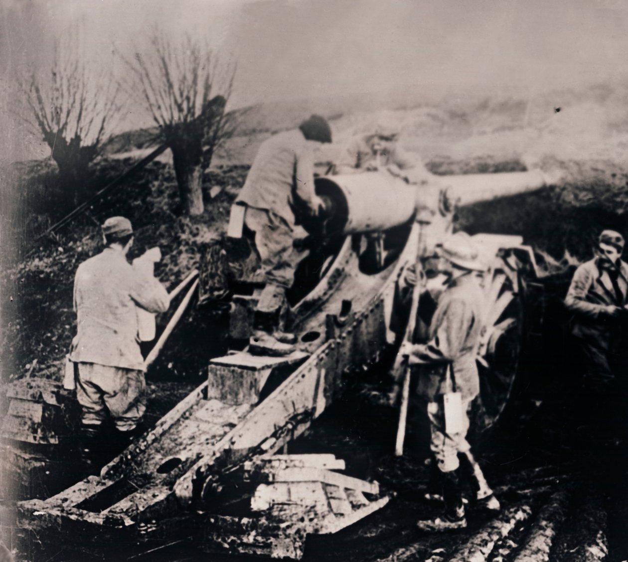 带有重炮的士兵，c1914-c1918 作者 不明