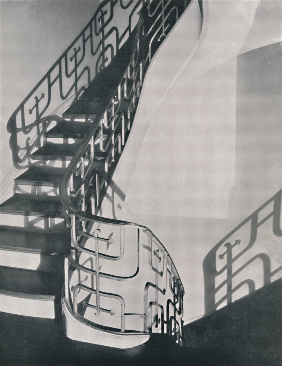 蒙乃尔金属楼梯扶手，专为纽约住所设计，1933年 作者 不明