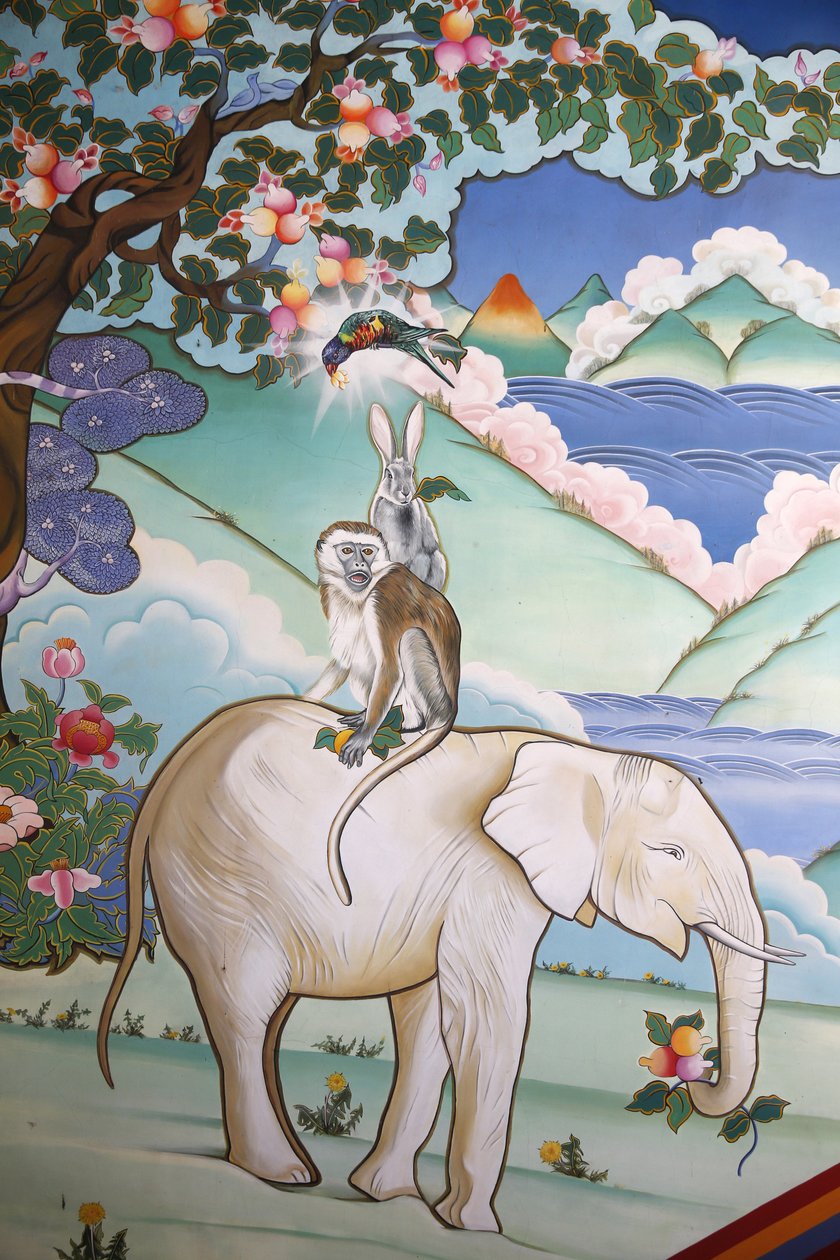 Temple of the Thousand Buddhas Dashang Kagyu Ling congregation Depiction of the four harmonious friends: the elefant, the monkey, the rabbit and the pheasant, La Boulaye, France 作者 不明