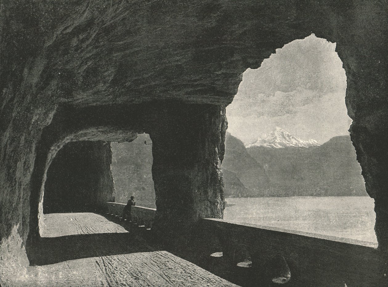 1895年，瑞士Fluelen附近的Axenstrasse。 作者 不明