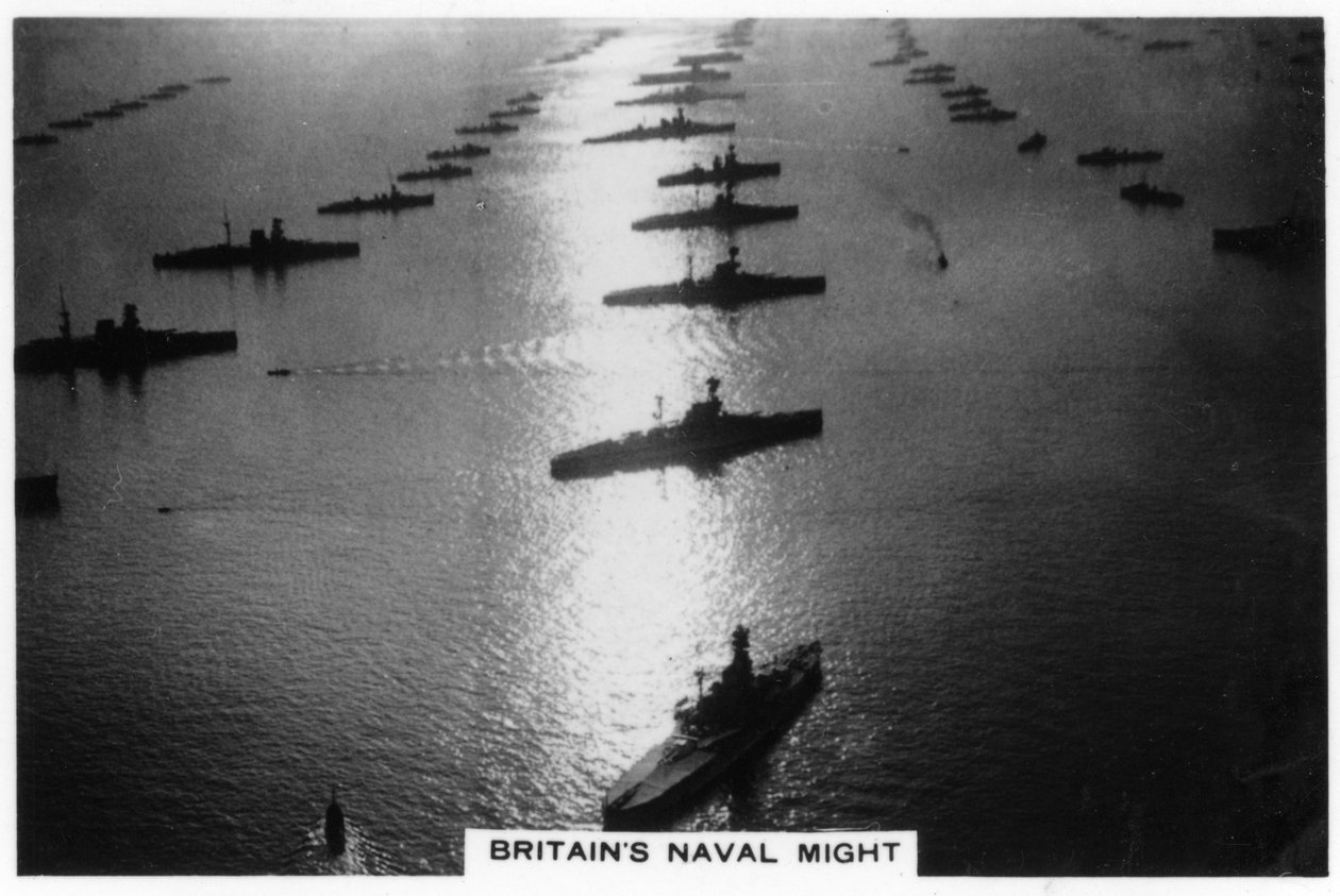1935年7月，英国海军舰队在乔治国王对周年庆典上进行检举 作者 不明
