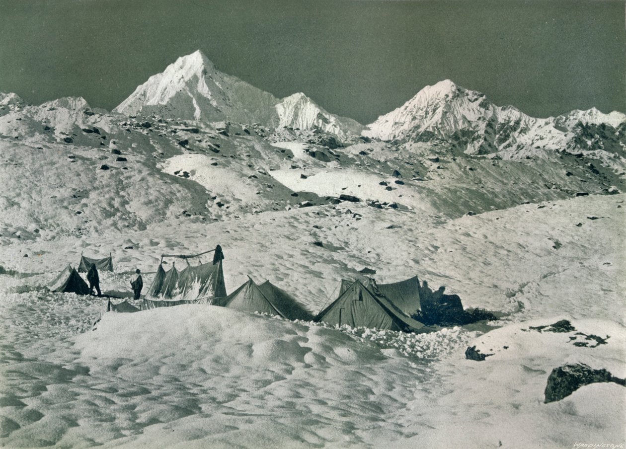 Jongsong La下面的营地，c1903 作者 不明