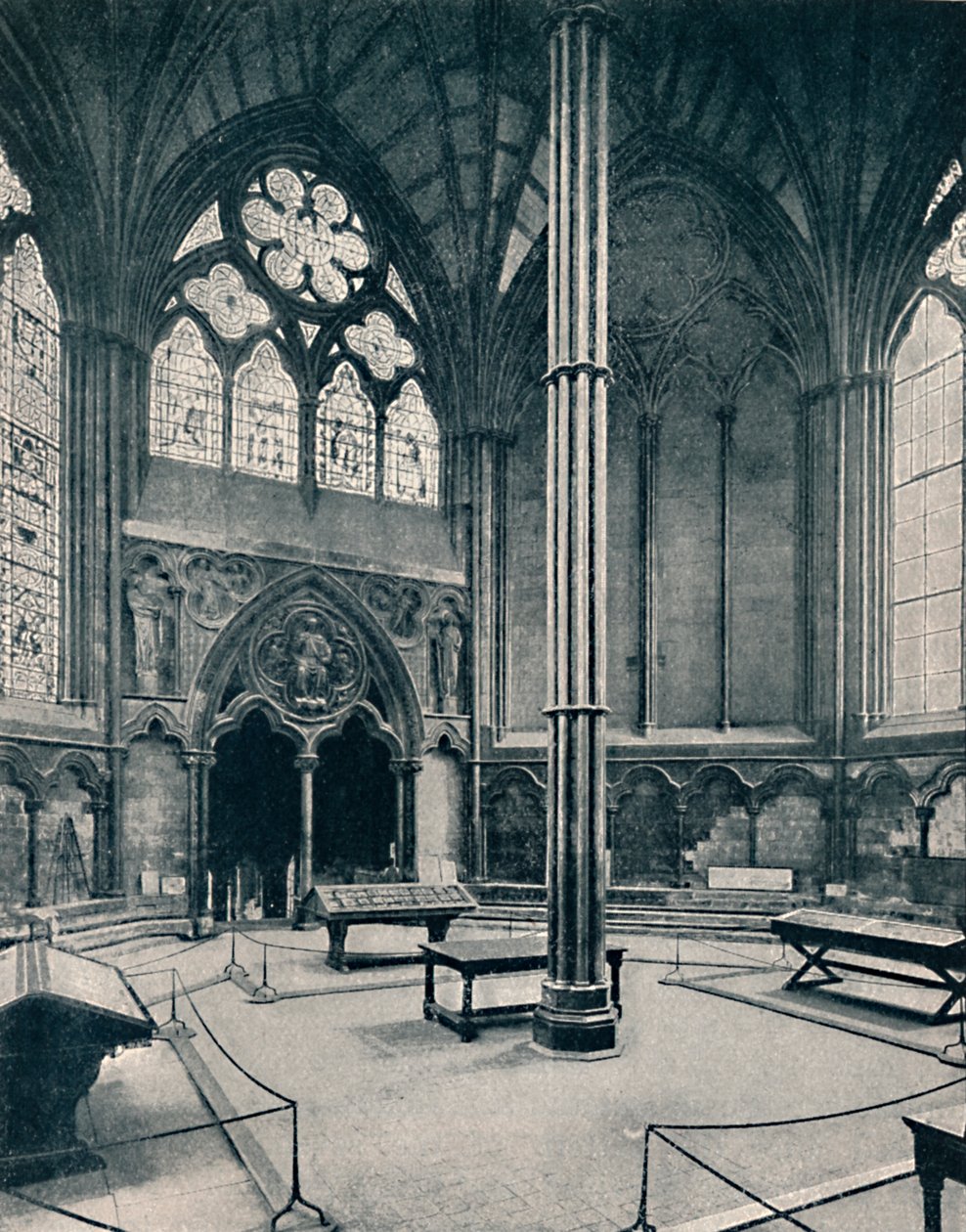 The Chapter-House，威斯敏斯特，1902年 作者 不明