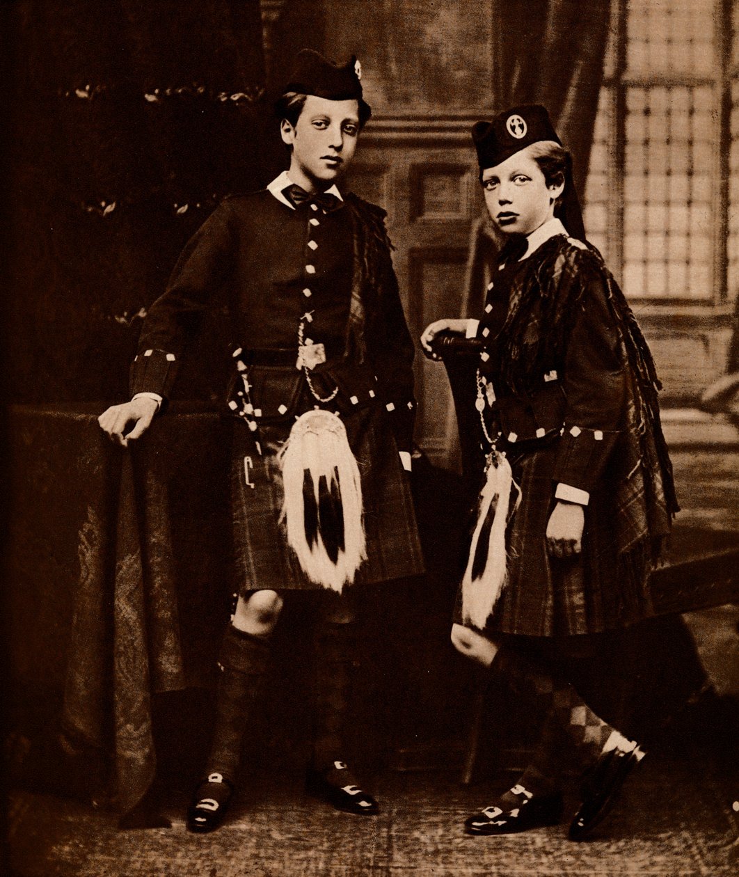 克拉伦斯公爵和乔治国王，1875年，1935年 作者 不明