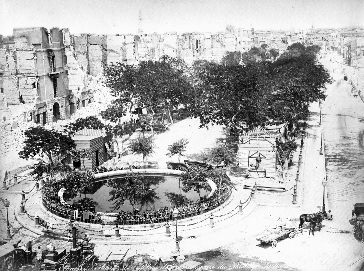 火灾发生后的大广场，埃及亚历山大，大约c1910年代 作者 不明