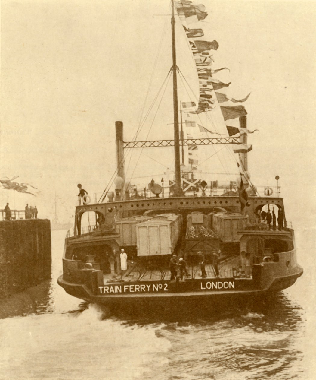 Harwich-Zeebrugge火车渡轮，摄于1930年。 作者 不明