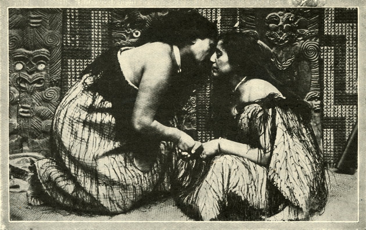 The Hongi，《毛利人的问候》，摄于1948年。 作者 不明