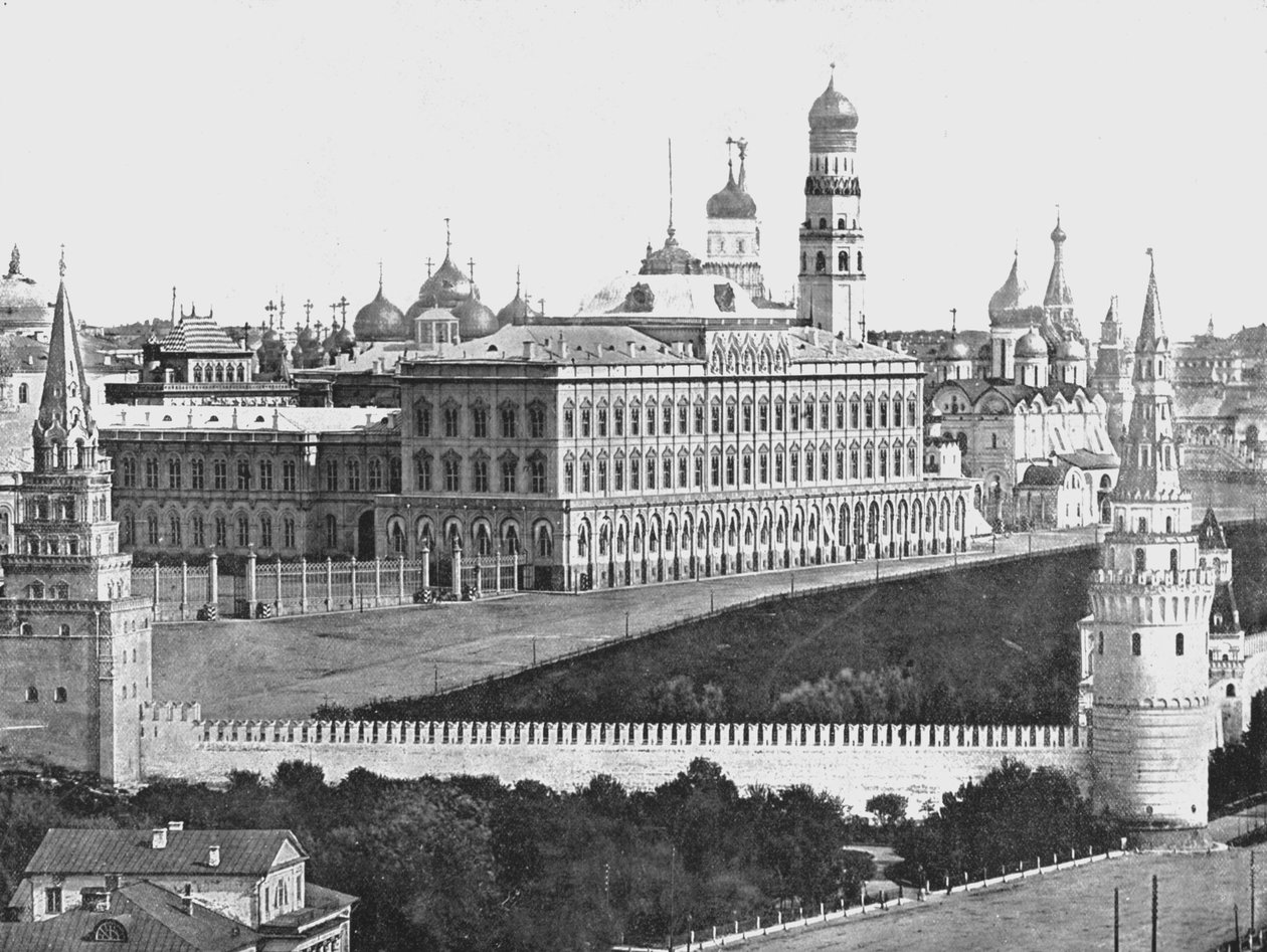 1895年，俄罗斯莫斯科克里姆林宫内的故宫。 作者 不明
