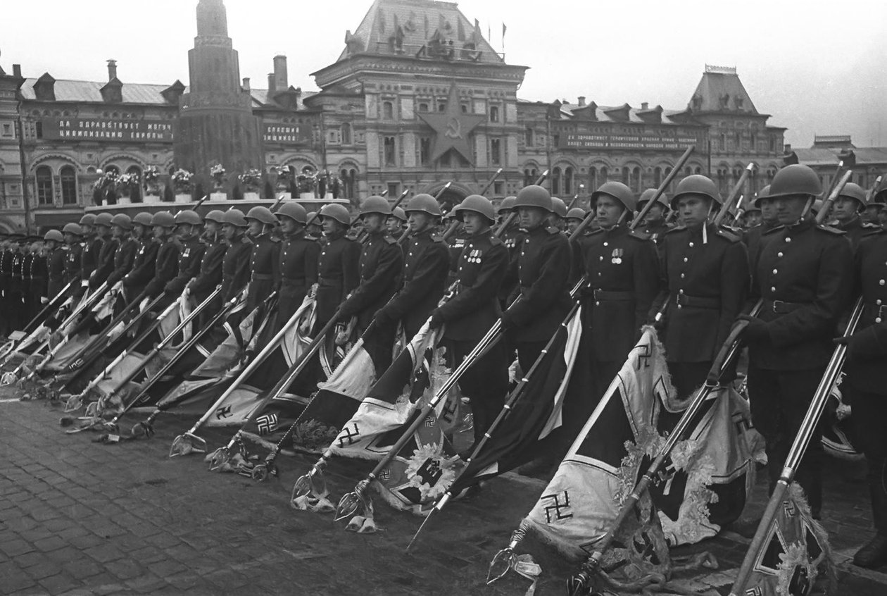 莫斯科胜利大游行，1945年6月24日 作者 不明