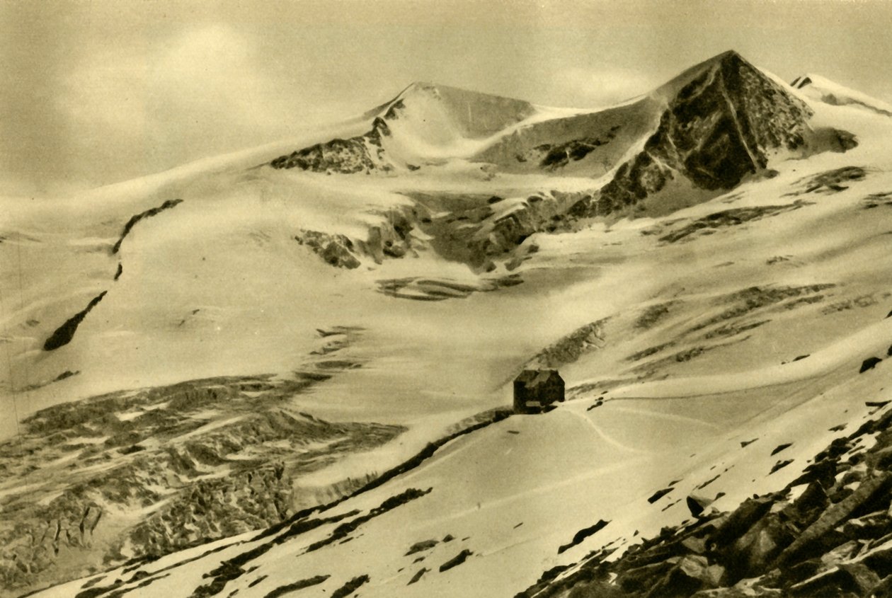 Neue PragerHütte，奥地利蒂罗尔州Großvenediger山脉，c1935年。 作者 不明