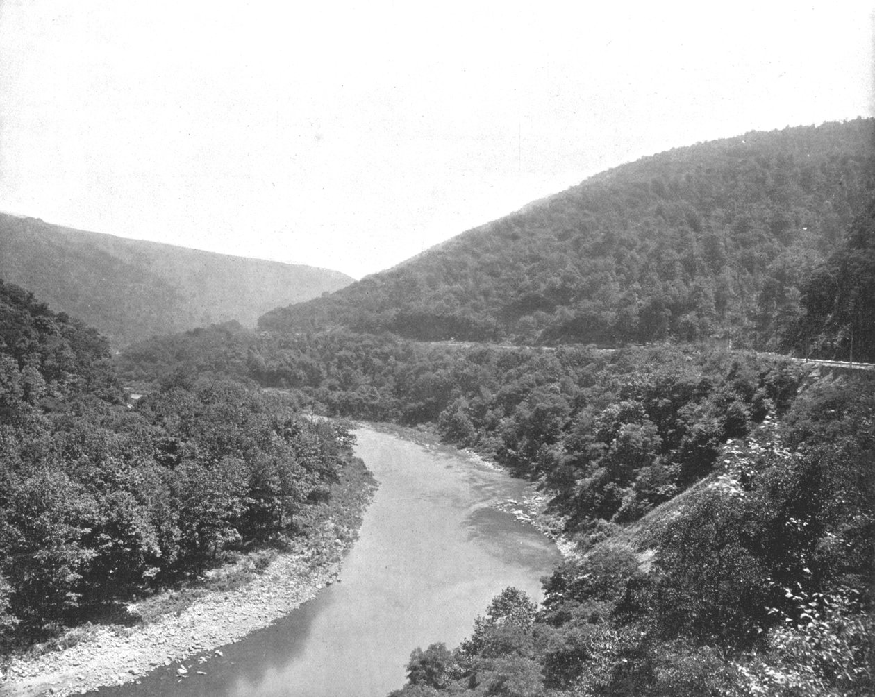 The Packsaddle，美国宾夕法尼亚州阿勒格尼山脉，c1900。 作者 不明