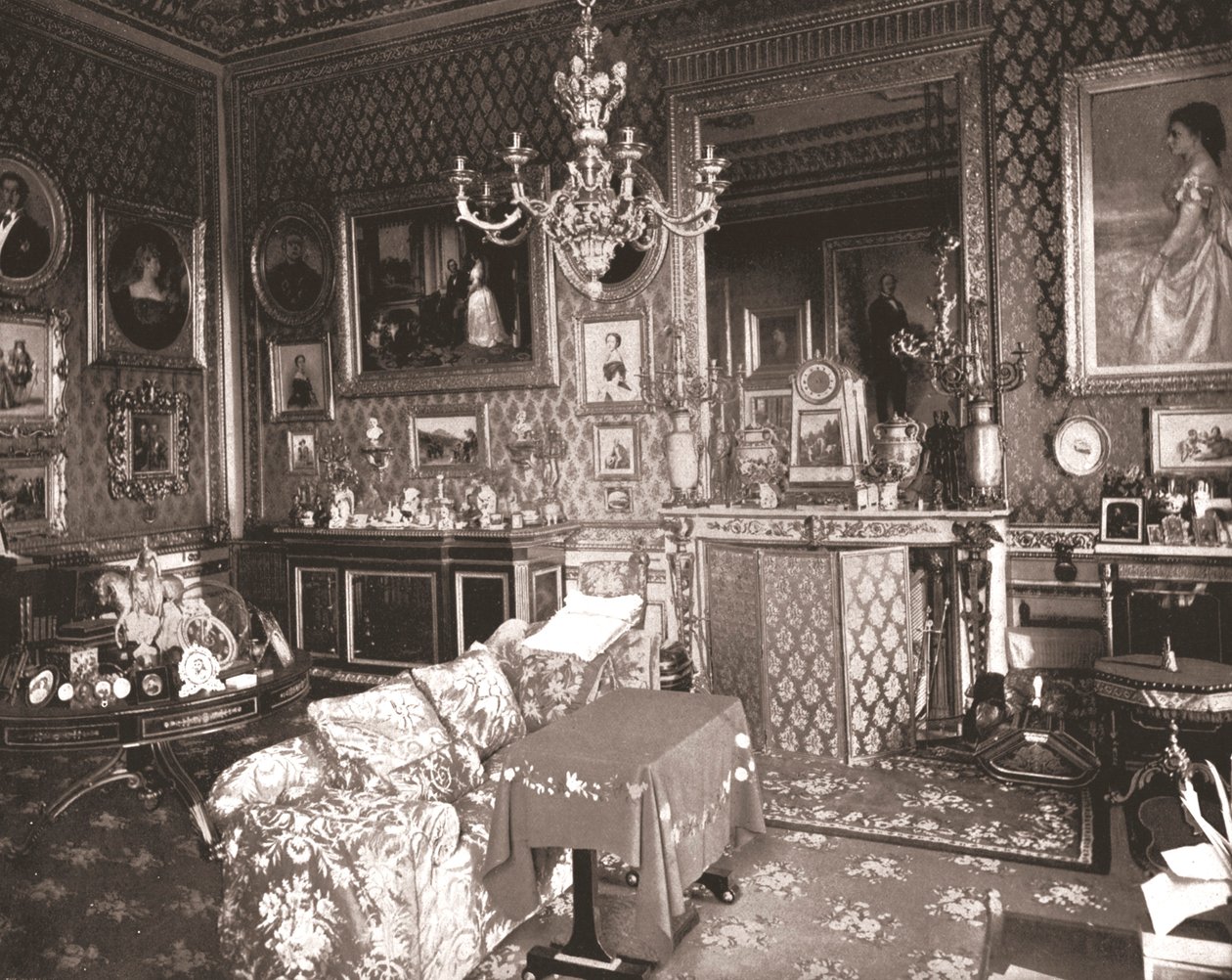 皇后区客厅，伯克郡温莎城堡，1894年。 作者 不明