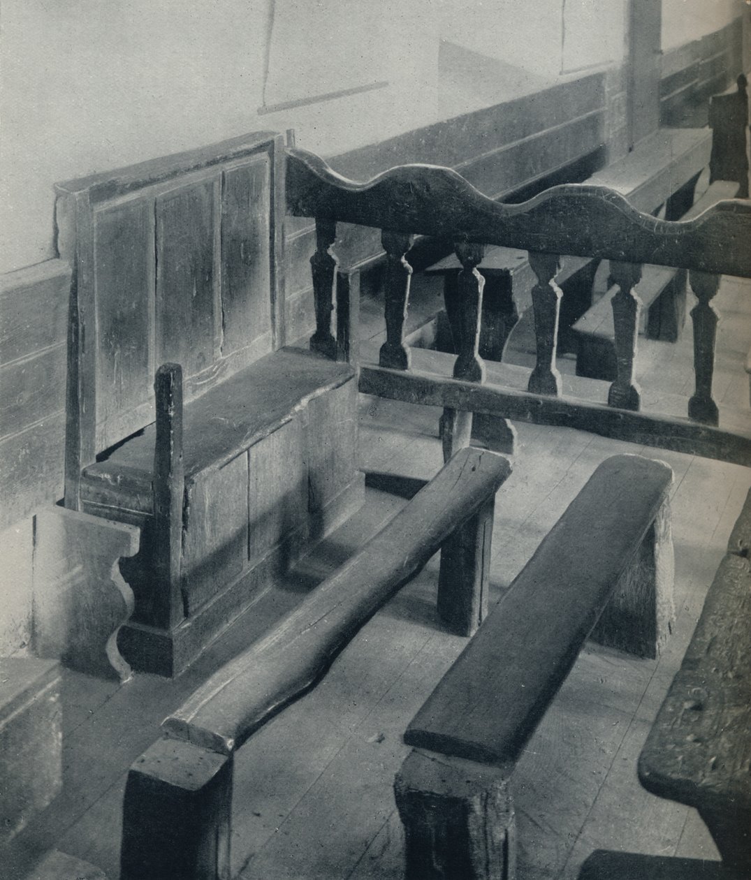 1926年，奥斯坦里乌斯（The Ostiarius）所在地 作者 不明