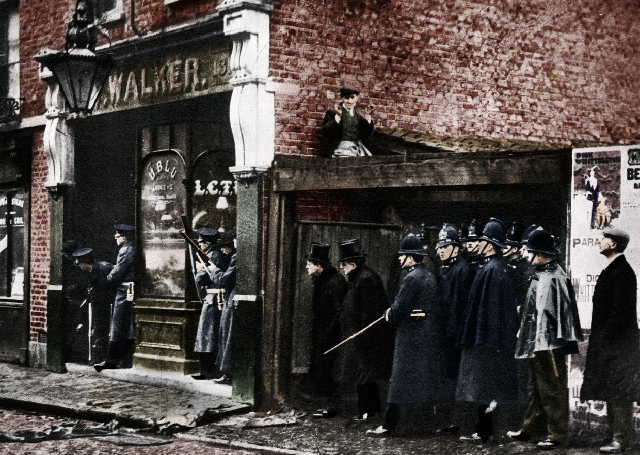 悉尼街（Sidney Street）围困，白教堂，伦敦，1111年，1935年。 作者 不明