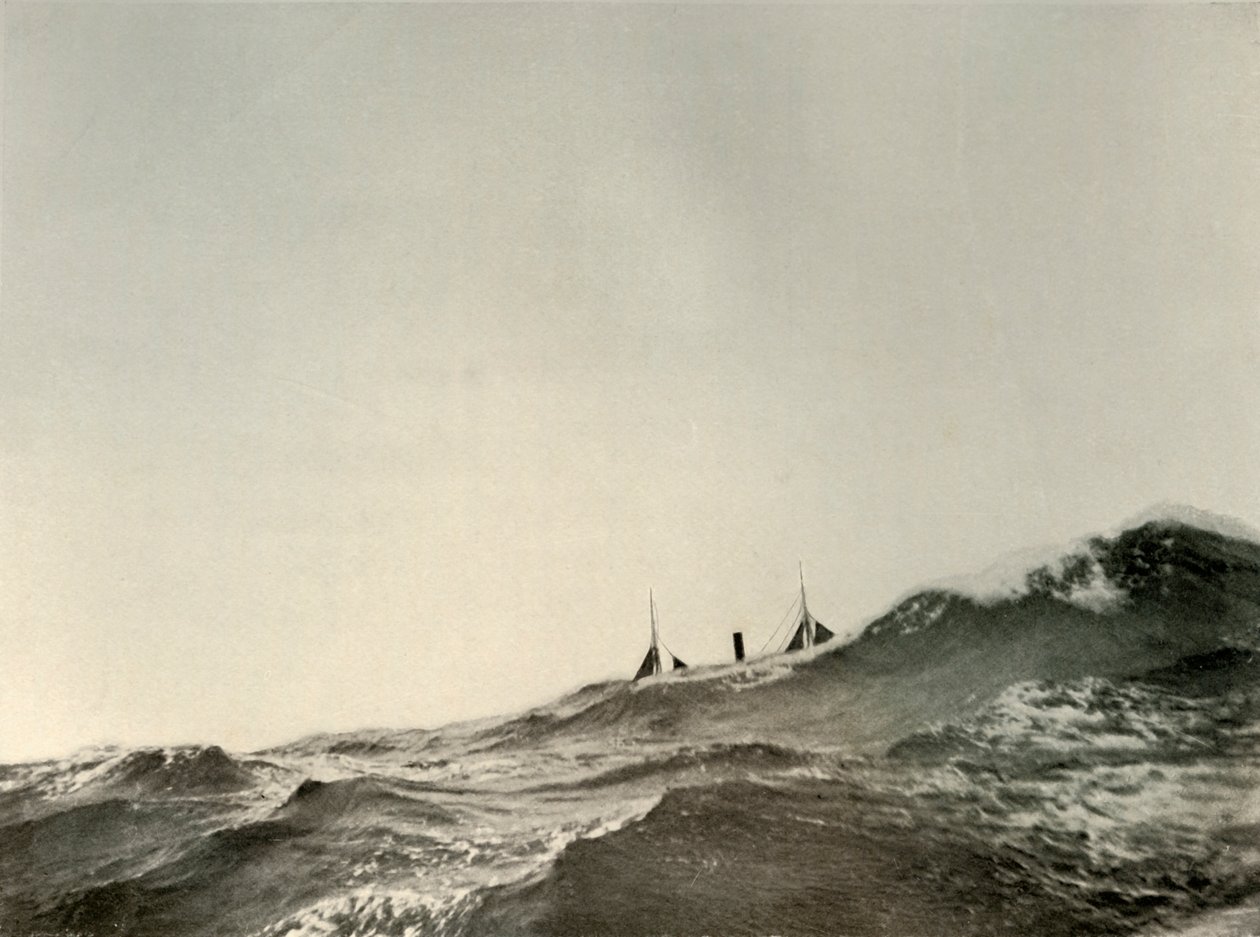 拖船蒸笼Koonya ...在大浪中，1908年，1909年 作者 不明