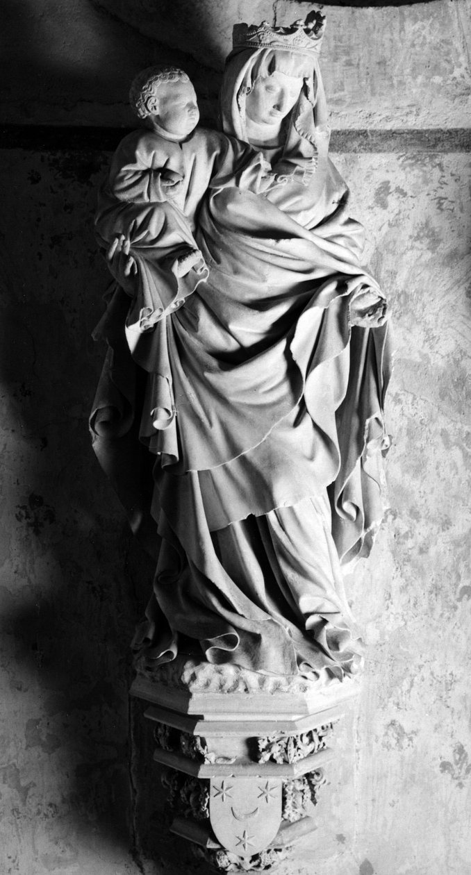 The Virgin and Child Sculpture attributed to John of Huerta (1414-1461). 15th century Church of the Collegial Saint John the Baptist of Rover in the Plain (Gold Coast) 作者 不明