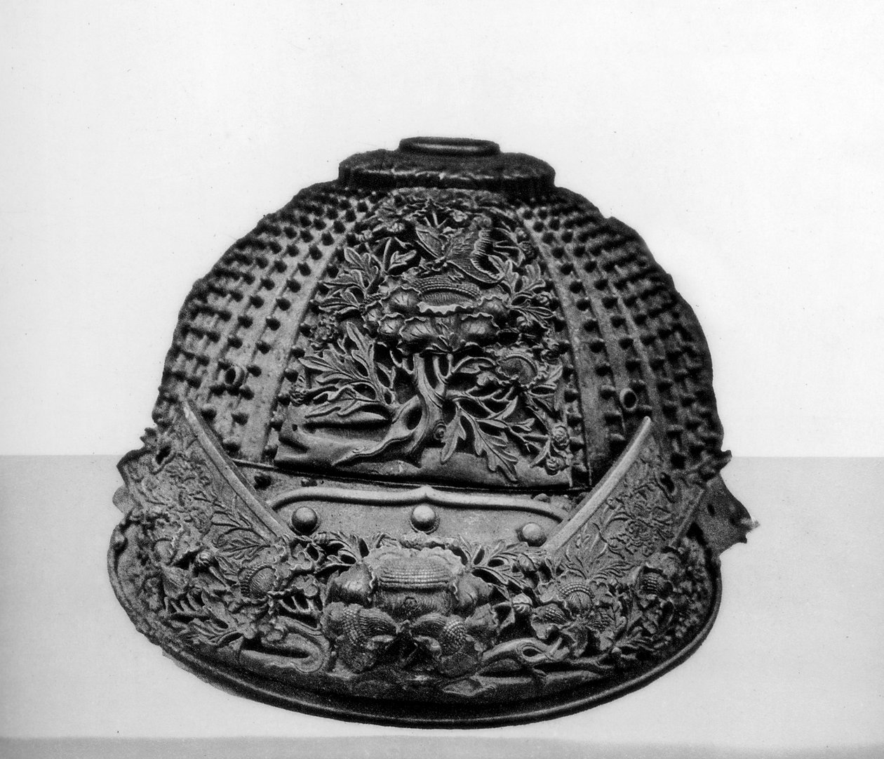 义经的盔甲，12世纪，1886年 作者 不明