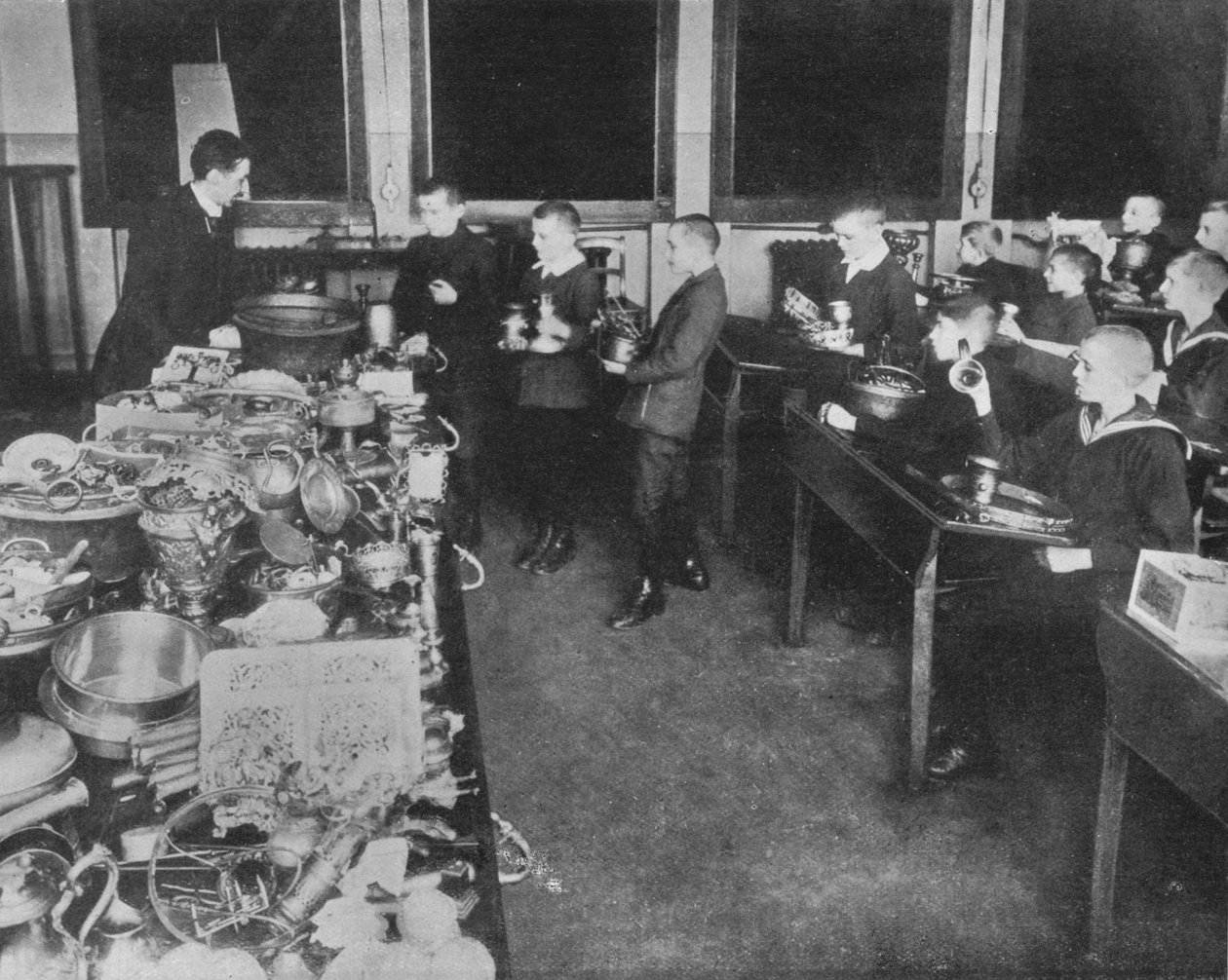 1915年德国的铜短缺 作者 不明
