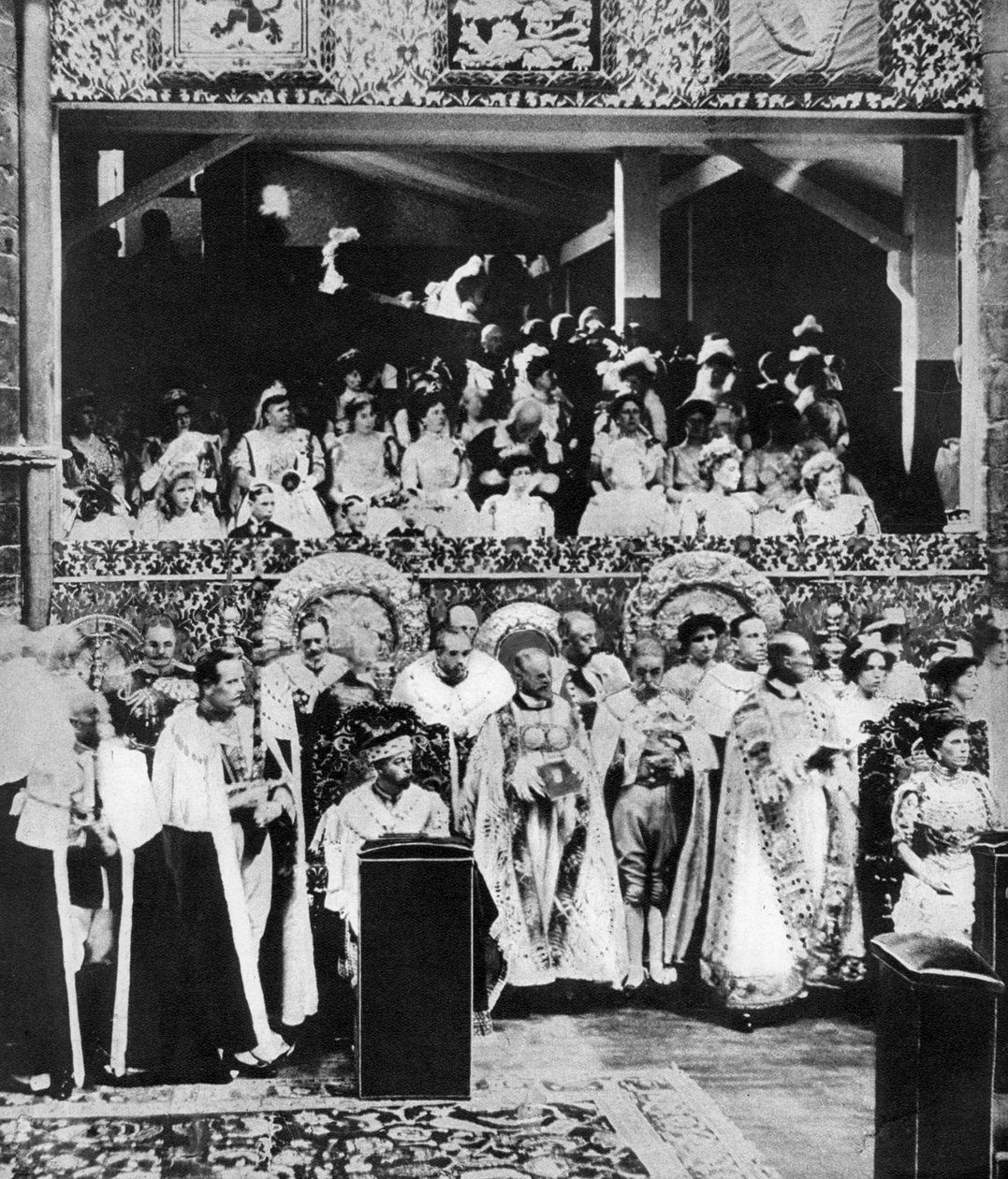 1911年6月22日，威斯敏斯特大教堂的乔治五世国王加冕 作者 不明