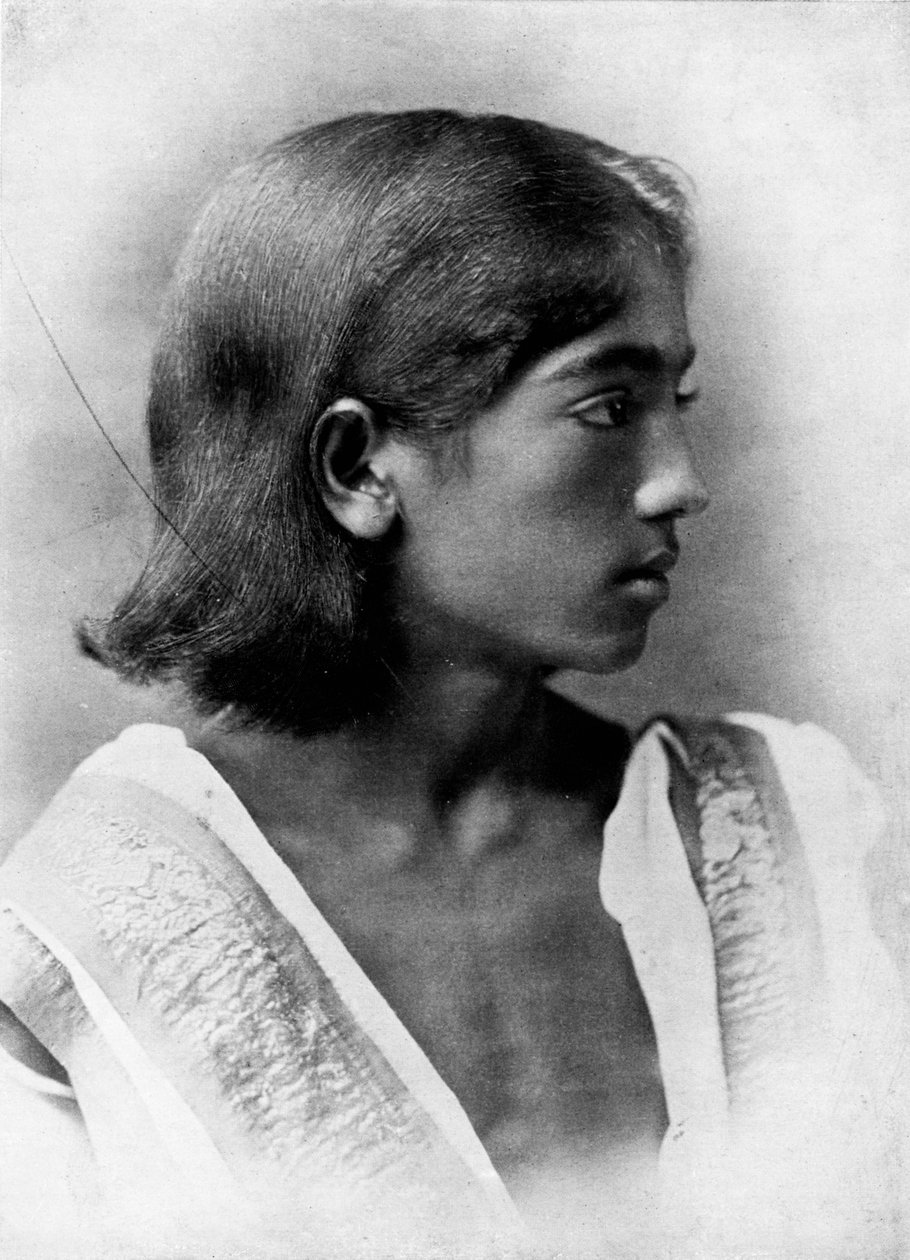 这是J. Krishnamurti的照片，c1911，1911年 作者 不明