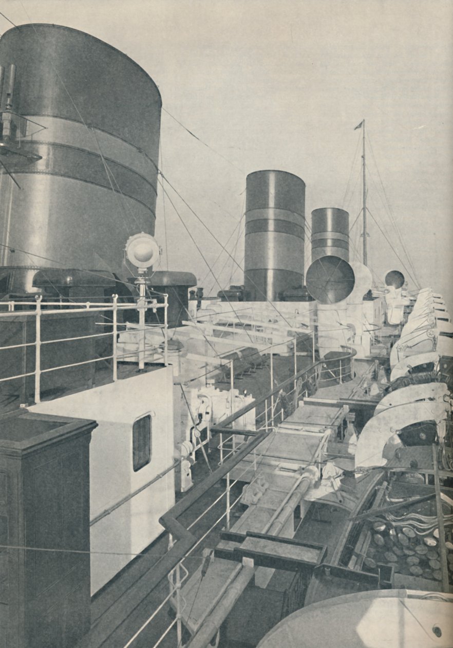 百慕大君主的三个漏斗，Furness Withy豪华班轮，1937年 作者 不明