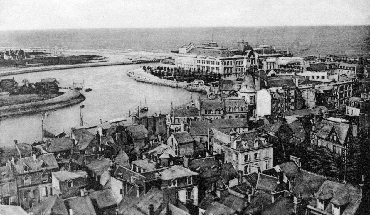 法国Trouville，c1920年代 作者 不明