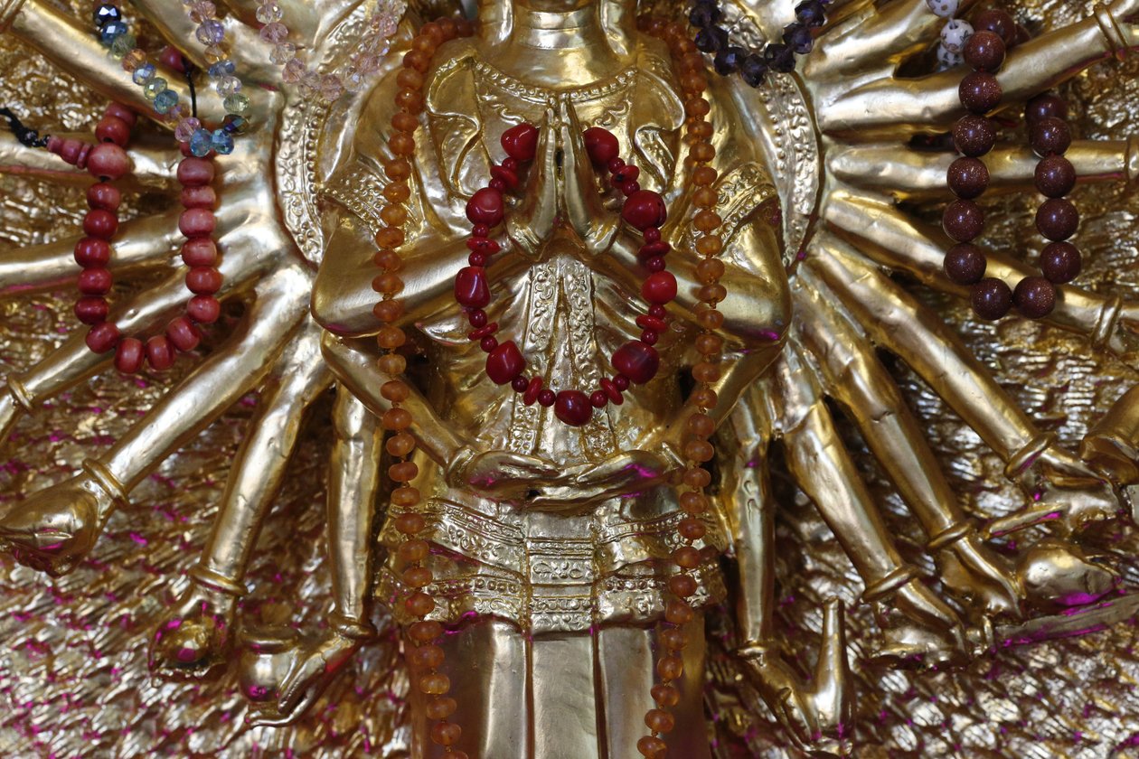 Tu An Buddhist temple. Quan Am bodhisattva of compassion or goddess of Mercy, Saint-Pierre-en-Faucigny, France 作者 不明